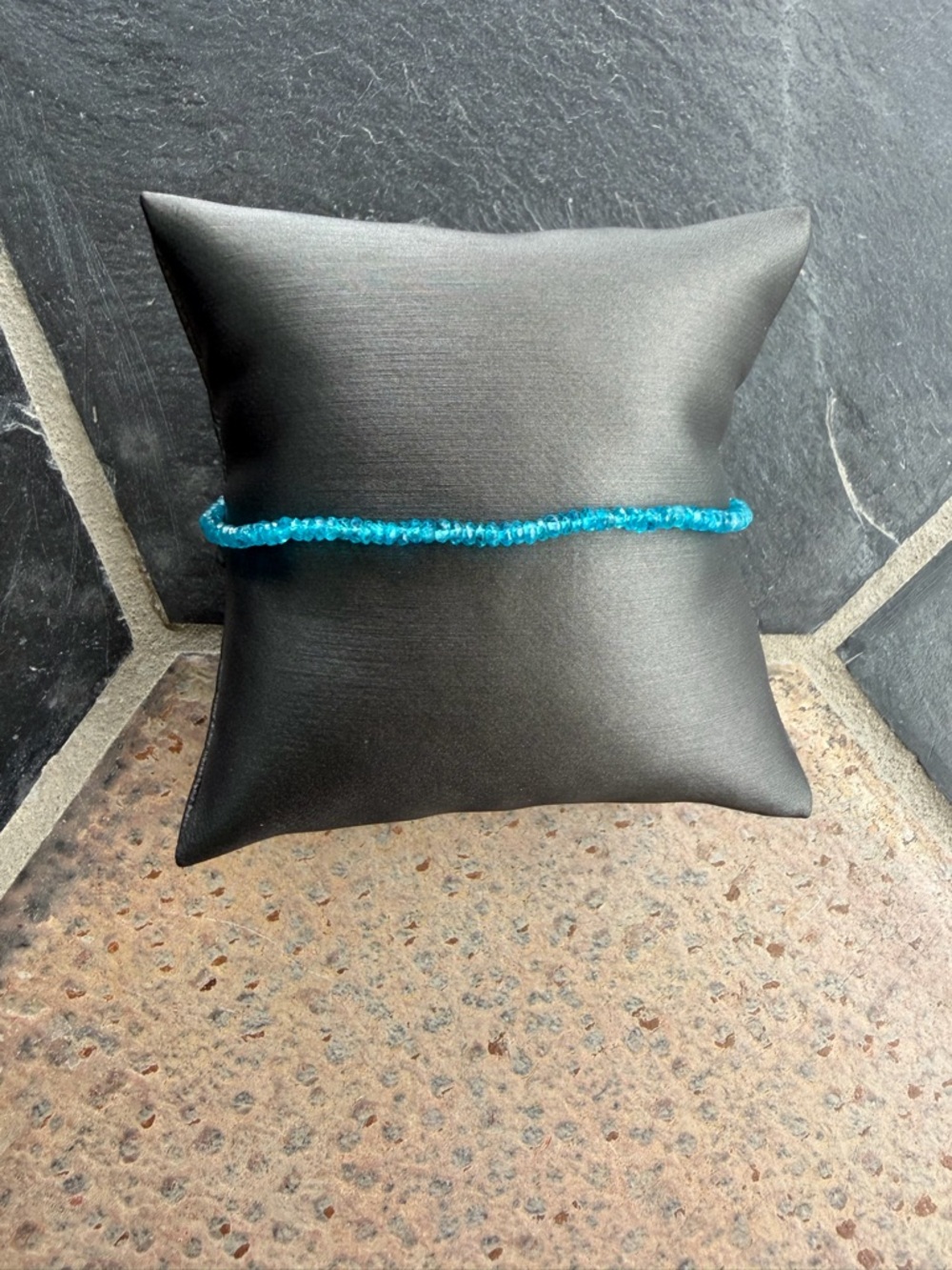 Handmade Apatite  Blue Beaded Bracelet 7.5”